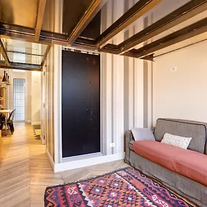 Dezza Loft Mailand